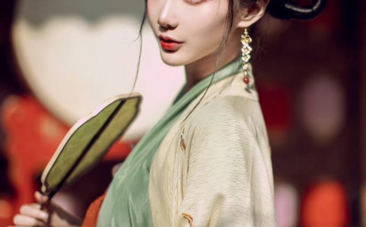 如月灰汉服，绝美的古风穿搭