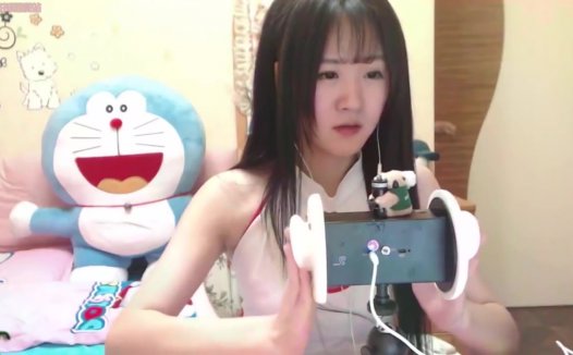 沐醒醒火箭定制视频，斗鱼asmr助眠界哄睡高手